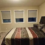 3 Bedroom Detached House